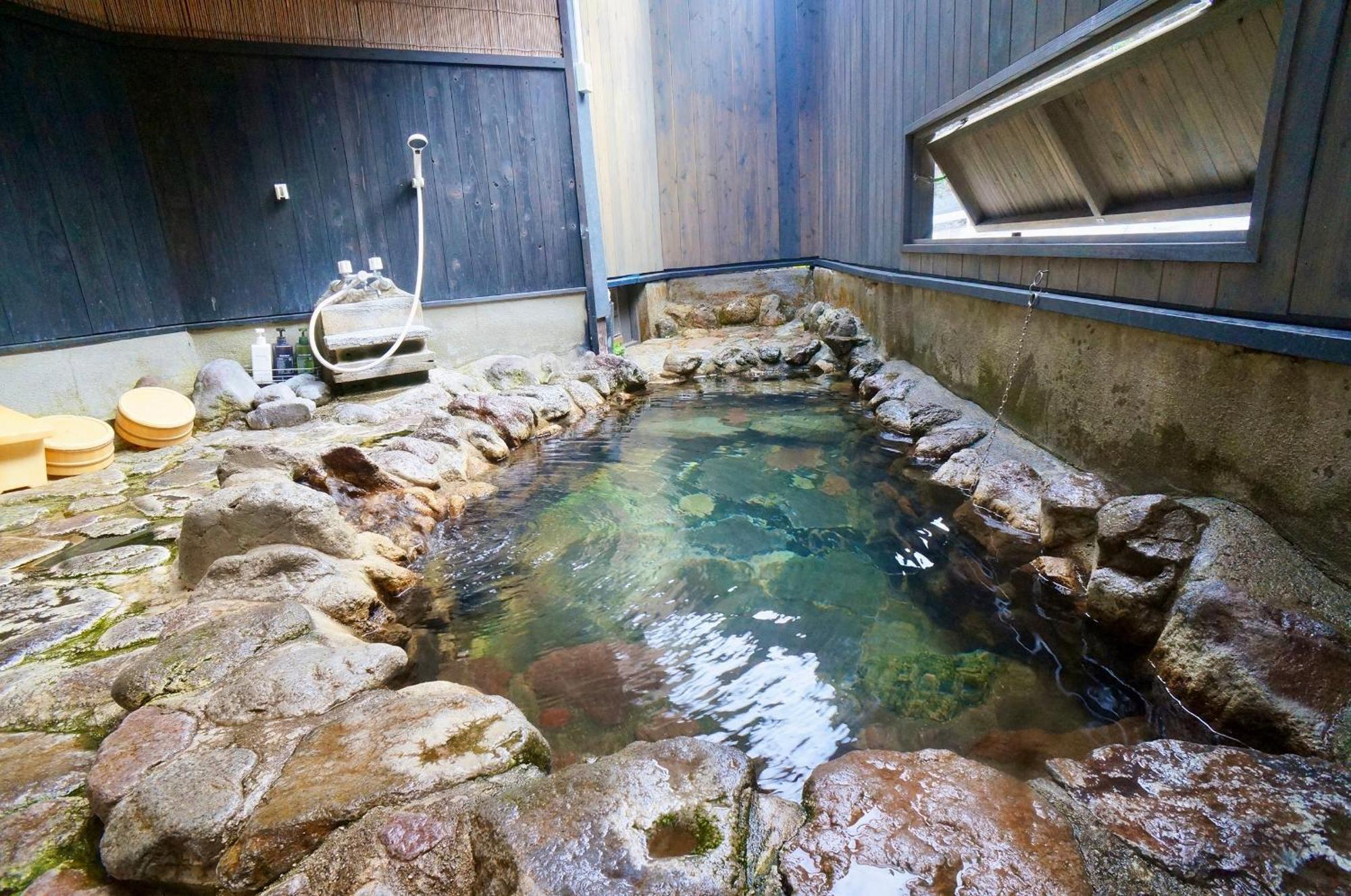 Отель Takaosou Юфу Экстерьер фото