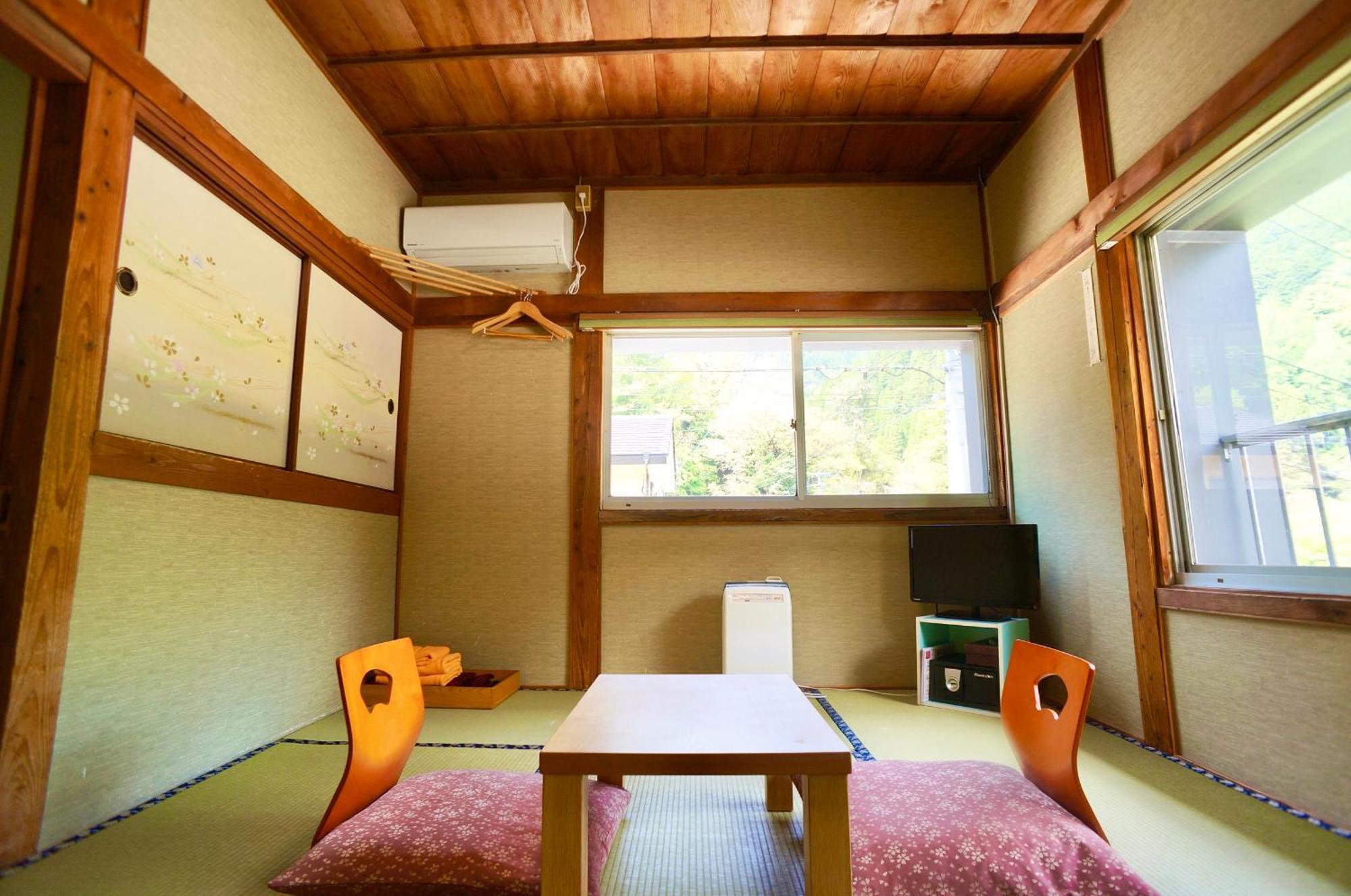 Отель Takaosou Юфу Экстерьер фото