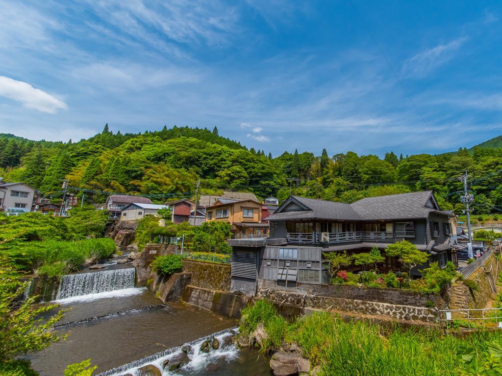 Отель Takaosou Юфу Экстерьер фото